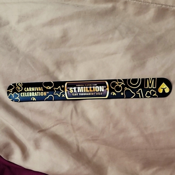 Carnival Celebration Player's Club $1 Million Slot Tournament 2023 Slap Bracelet - Picture 2 of 6